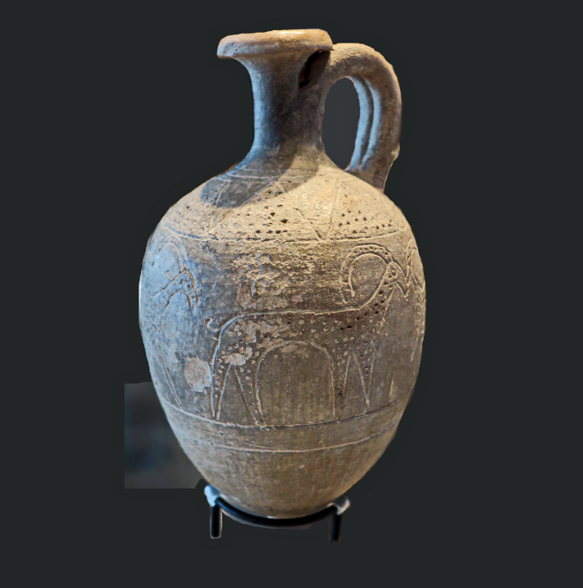 MB2-פכית-הצייד-תל-אל-יהודיה-עם-איילה-LR